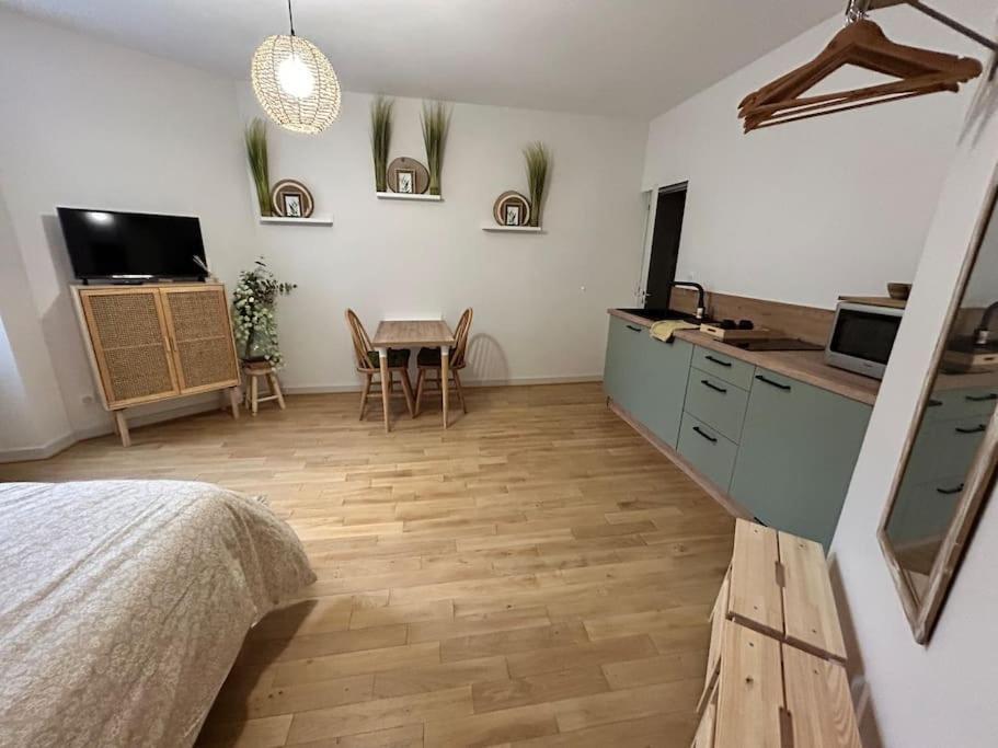 Studio L'Eden Moulins  Exteriér fotografie